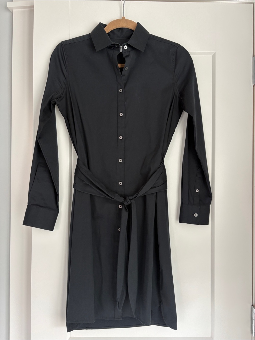 UNTUCKit Black Long-Sleeve Tie-Waist Shirt Dress